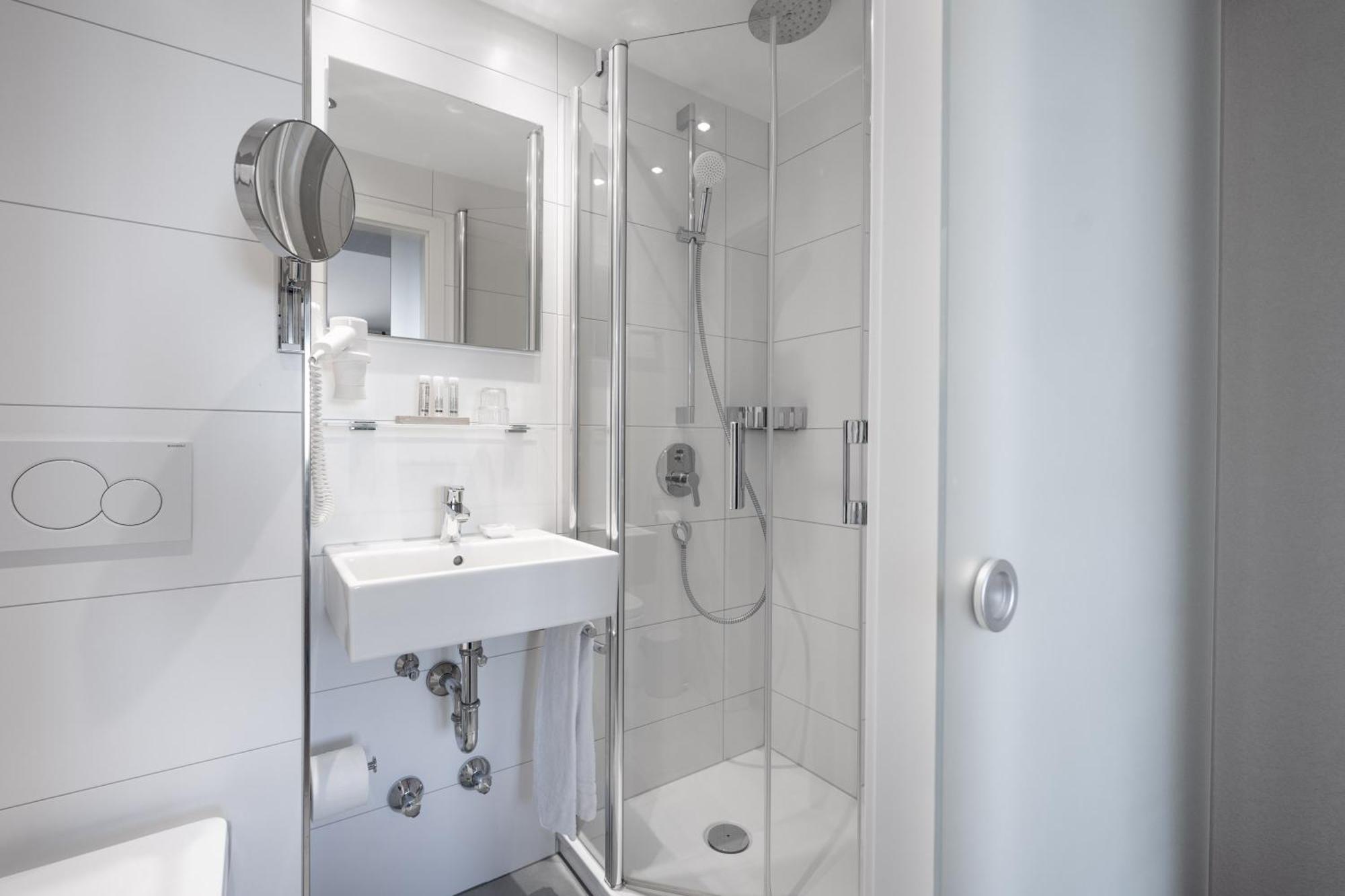 Hotel Gasthof Roessle Stetten am Kalten Markt Екстер'єр фото