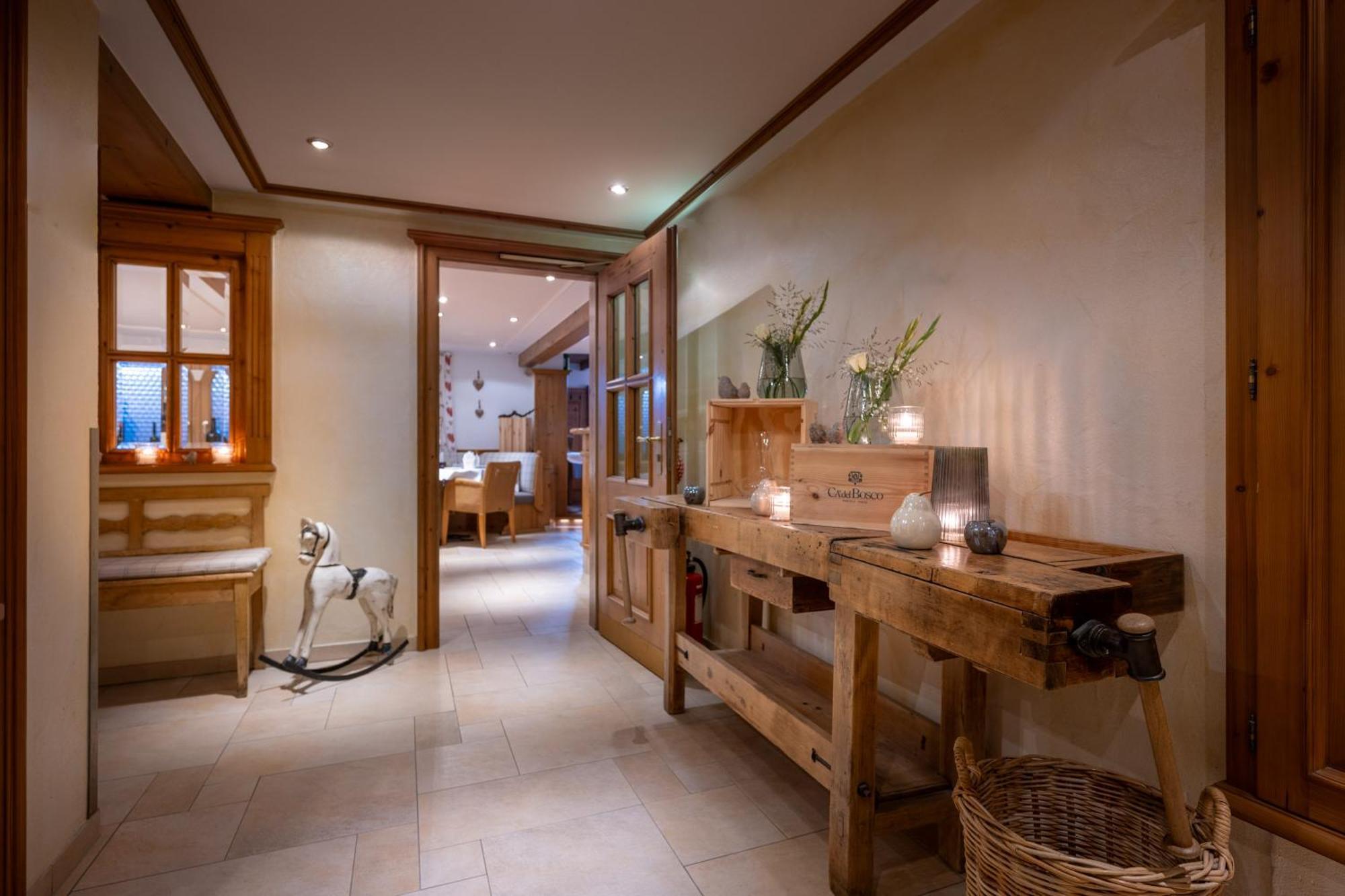 Hotel Gasthof Roessle Stetten am Kalten Markt Екстер'єр фото